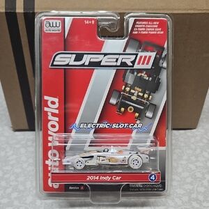 auto world 2014 Indy Car Super III Electric Slot Car iwheels